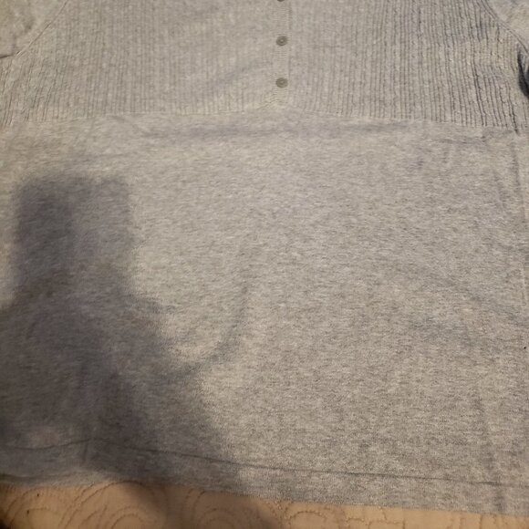 Kim Rogers V-Neck 3/4 Sleeve Sweater - Picture 3 of 7